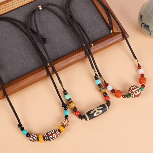 Tibetan Dzi Bead Agate Necklace Tibetan National Style Men and Women's Clavicle Chain Beeswax Pendant Retro Art Accessories