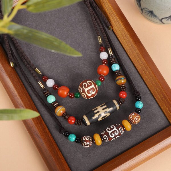 Tibetan Dzi Bead Agate Necklace Tibetan National Style Men and Women's Clavicle Chain Beeswax Pendant Retro Art Accessories