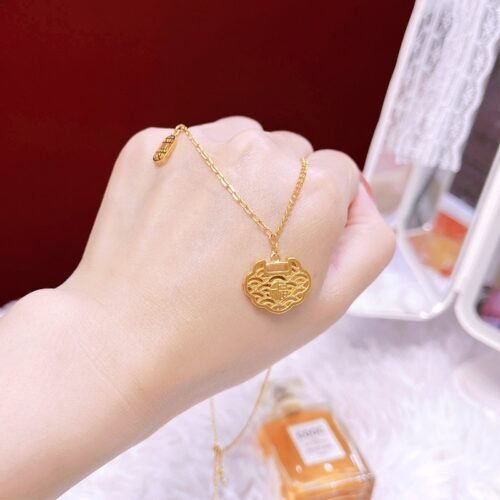 Gold-Plated Blessing Pendant Necklace | Hollow Filigree “Fu” Peace Lock Design (41–50cm)