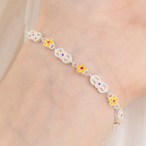 Enamel Gourd Four-Leaf Clover Bracelet