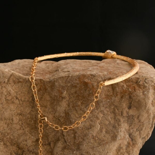 Vintage Chinese Knot Sweater Necklace – Retro Bow Pendant Long Chain