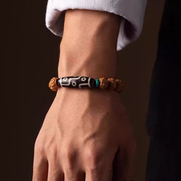 Natural Vajra Bodhi Seed Bracelet with Tibetan Nine-Eye Dzi